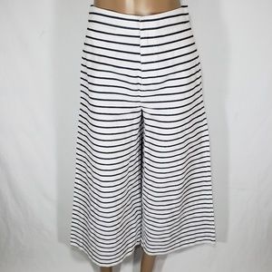 Kate Spade Wide Leg Navy Capri Pants NWT (0)